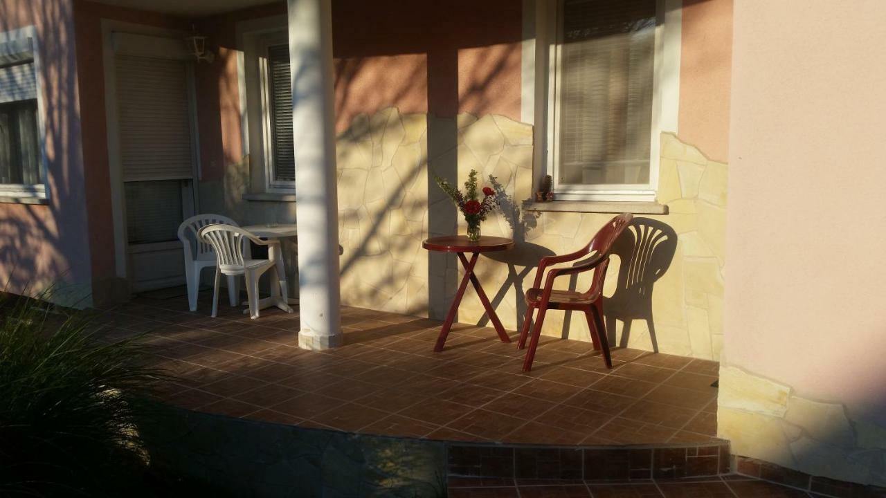 Ferienwohnung Porat House Zalakaros Exterior foto